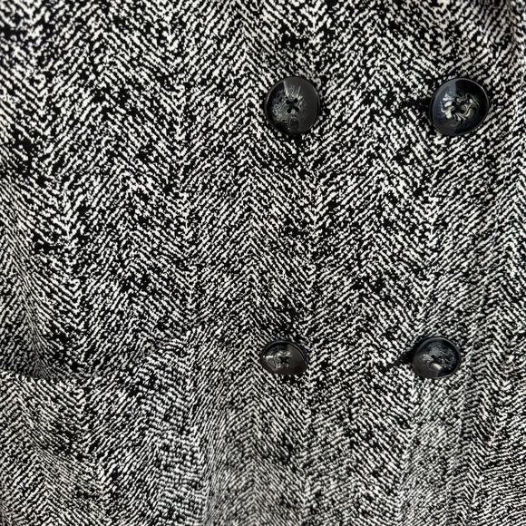 Cabi Agent Black Herringbone Midi Length Jacket - Picture 4 of 8